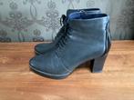 Bottines Tamaris 39 gris/bleues, Vêtements | Femmes, Chaussures, Tamaris, Enlèvement ou Envoi, Comme neuf, Boots et Botinnes