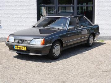Opel Rekord LS 1.8 S 79.000km !!! Schuif kantel dak Stuurbek beschikbaar voor biedingen