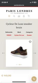 Nieuwe schoenen!! Te klein gekocht, maat tussen 44/45, Bruin, Ophalen of Verzenden, Zo goed als nieuw, Sneakers