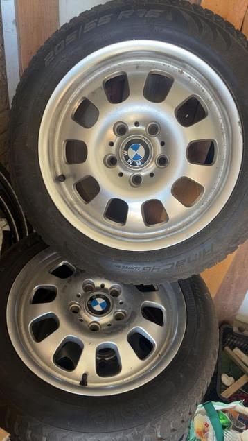 Bmw set winter banden  205/55 R16, Autos, Particulier, Achat