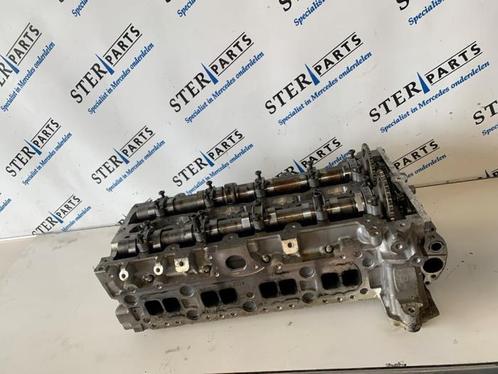 Cilinderkop van een Mercedes E-Klasse, Auto-onderdelen, Motor en Toebehoren, Mercedes-Benz, Gebruikt, 3 maanden garantie, Ophalen of Verzenden