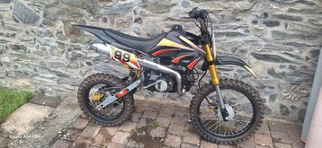 Moto dirt bike 125cc  beschikbaar voor biedingen