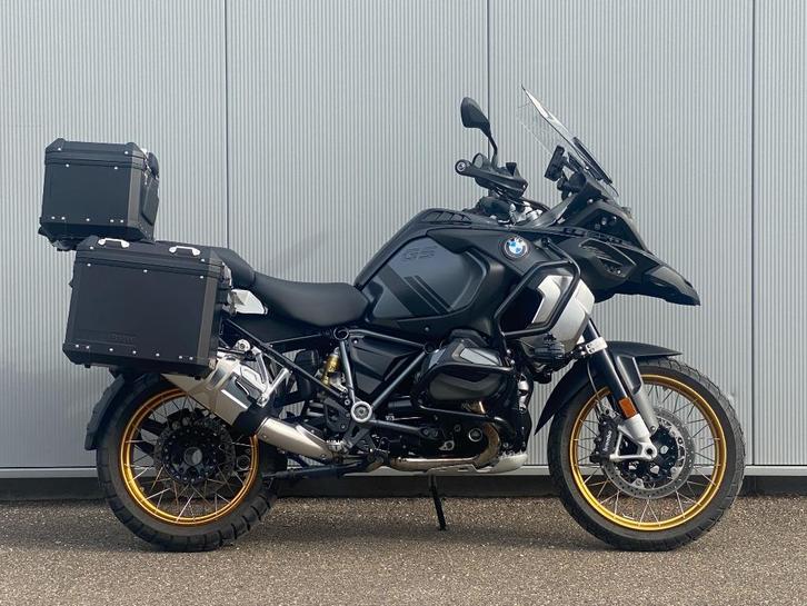 BMW R 1250 GS Adventure Triple Black / FULL / 2023 / 7000km, Motoren, Motoren | BMW, Bedrijf, Toermotor, meer dan 35 kW, 2 cilinders