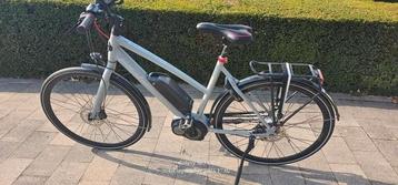 Electrische damesfiets, merk Gazelle Cityzen C8 beschikbaar voor biedingen