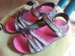 Grijze/fuchsia Teva meisjessandalen maat 28, Kinderen en Baby's, Kinderkleding | Schoenen en Sokken, Ophalen, Gebruikt, Meisje