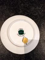 handgedecoreerd bord van Ter Steege BV. Holland 1984, Huis en Inrichting, Keuken | Servies, Ophalen, Keramiek, Zo goed als nieuw