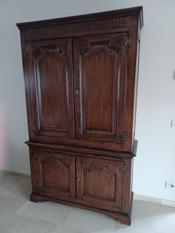 prachtige barkast/ highboard in kopie-antiek beschikbaar voor biedingen