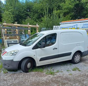 Peugeot Partner Utilitaire de travail, Autos, Euro 5, Achat, 4 portes, 3 places