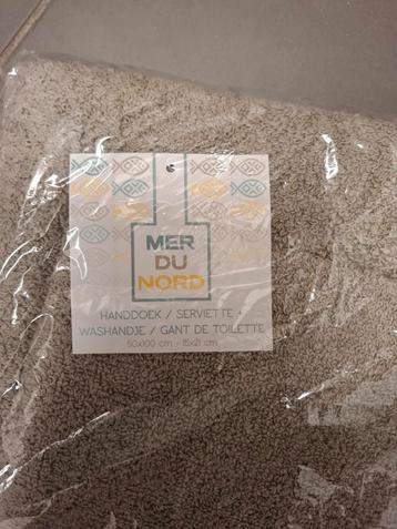 Mer du Nord handdoek en washandje  beschikbaar voor biedingen