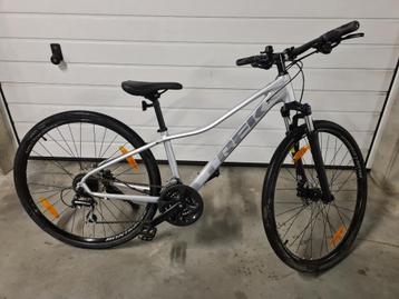 Trek Dual Sport 2 damesmaat S beschikbaar voor biedingen