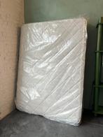 Matelas "Nigthitude" 140x190cm, 190 cm of minder, Matras, Gebruikt, 140 cm