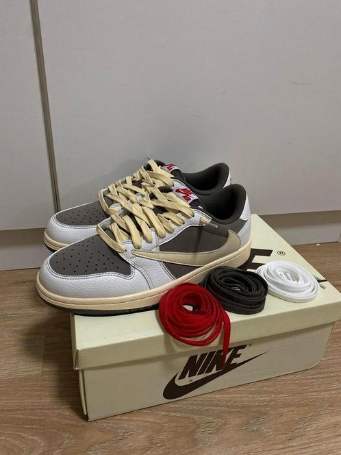 Travis Scott Air Jordan 1 Retro Low - Reverse Mocha - 38, Kleding | Heren, Schoenen, Nieuw, Sneakers, Wit, Ophalen