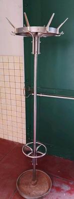 kapstok ijzer 8 kapstokken met parapluhouder, Huis en Inrichting, Woonaccessoires | Kapstokken, Ophalen, Gebruikt