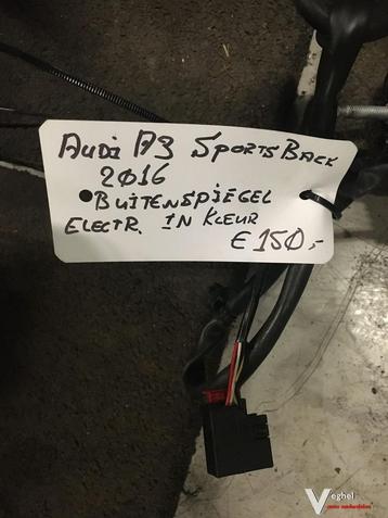 Audi A3 sportsback 2016 Buitenspiegel Rechts met knipperlich beschikbaar voor biedingen