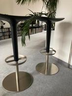 Arper Babar barstool. 2 stuks. Zithoogte 65 - 77cm., Huis en Inrichting, Barkrukken, 2 krukken, Ophalen of Verzenden, Gebruikt