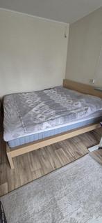 Te koop: IKEA Malm Bed (180x200) met matras en topper, Ophalen, Overige kleuren, Tweepersoons, Zo goed als nieuw