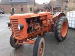 Ancêtre tracteur Renault, Renault