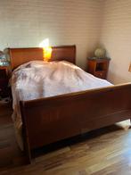 Houten bed(140 x 200)met 2 nachtkastjes en lattenbodem, Enlèvement, Utilisé