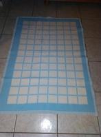 Mooi lichtblauw dekentje in Dralon, Enlèvement, Utilisé, Bleu, Couverture ou Couette