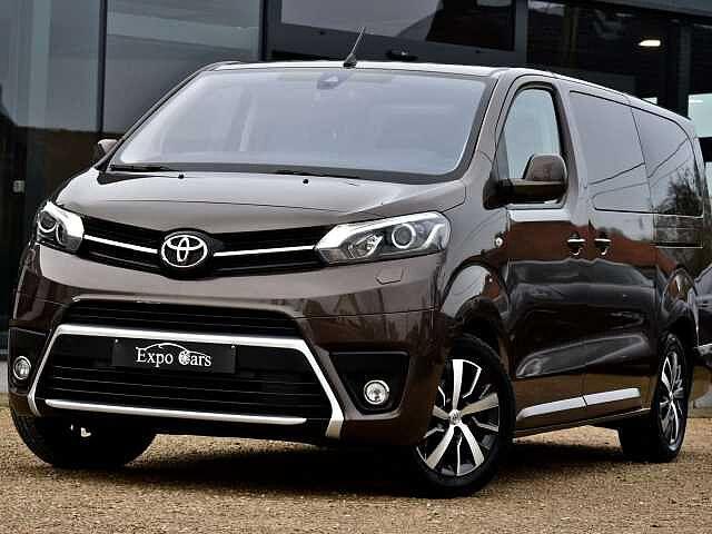 Toyota Proace Verso2.0 D-4D Long VIP S*PANO DAK*2, Auto's, Toyota, Bedrijf, ProAce, 4x4, ABS, Adaptieve lichten, Airbags, Airconditioning