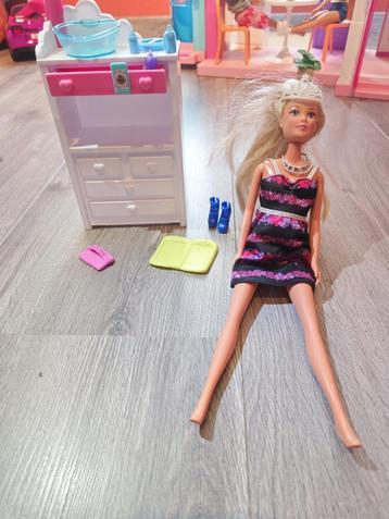 Zwangere Barbie Steffie Love Simba beschikbaar voor biedingen