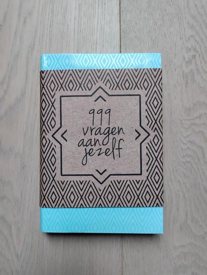 999 vragen aan jezelf - niet ingevuld, Boeken, Overige Boeken, Nieuw, Ophalen of Verzenden