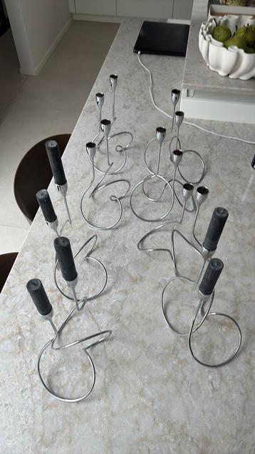 Black blum kandelaar beschikbaar voor biedingen