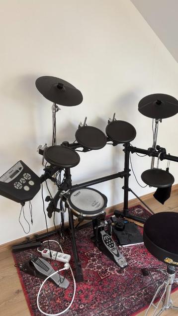 Roland TD-6KV drum kit - perfect voor beginners beschikbaar voor biedingen