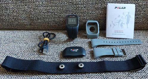 Polar M400 Sporthorloge met hartslagmeter, Bijoux, Sacs & Beauté, Montres de sport, Utilisé, Android, Noir, Distance, Bandage calorique