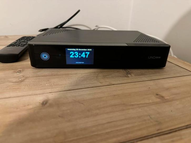 Vu+ uno 4k se, TV, Hi-fi & Vidéo, Antennes paroboliques, Comme neuf, Enlèvement ou Envoi