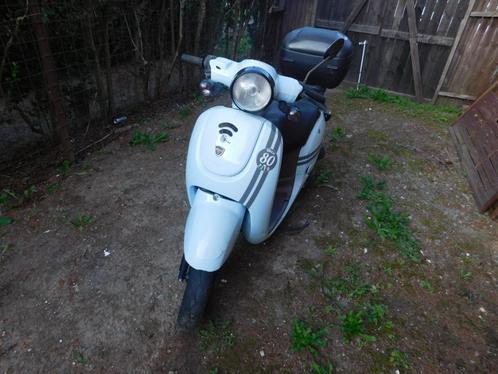 scooter neco tito classe b pour pieces ou a reparer, Motoren, Motoren | Overige merken, Particulier, Scooter, 1 cilinder, Ophalen