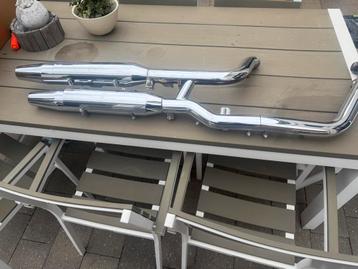 Uitlaat harley softail fatboy 103 beschikbaar voor biedingen