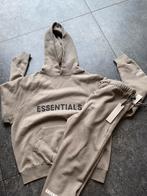 Essentials traningspak, Vêtements | Femmes, Vêtements Femmes Autre, Enlèvement ou Envoi