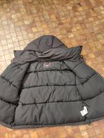 Veste d'hiver noire xs, Vêtements | Femmes, Vestes | Hiver, Enlèvement, Comme neuf