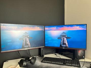 Volledige PC set-up beschikbaar voor biedingen