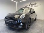 MINI One 1.5i*FULL BLACK*TOIT OUVRANT*LED*GARANTIE 12 MOIS*, Auto's, Gebruikt, 1210 kg, Zwart, 3 cilinders