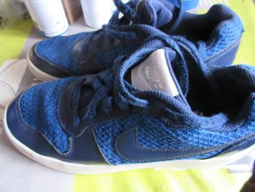 Nike sneakers maat 40 in goede/nette staat weinig gedragen