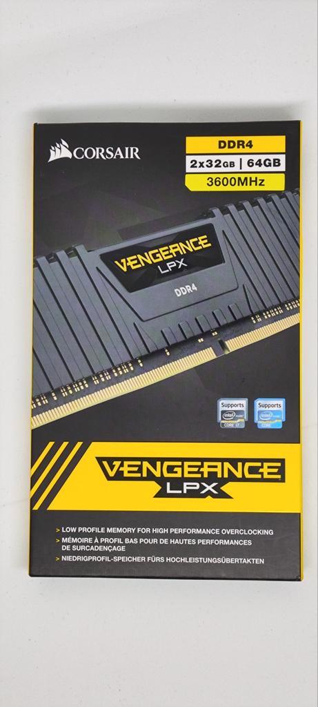 Corsair 2X32 GB DDR4 3600 tweekanaals kit, Computers en Software, RAM geheugen, Zo goed als nieuw, Desktop, 64 GB, DDR4, Ophalen of Verzenden