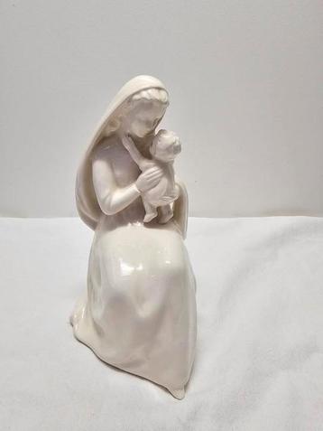 Goebel hummel Maria met kind HM 118 beschikbaar voor biedingen