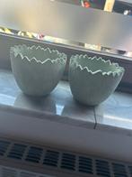 2 mintgroene bloempotjes, Ophalen of Verzenden, Zo goed als nieuw, Rond