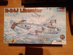 1/32  HOBBY BOSS  LIBERATOR, Ophalen of Verzenden, Nieuw