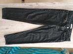 Zwarte jeans van Zara in goede staat maat 42, Ophalen of Verzenden, Zwart