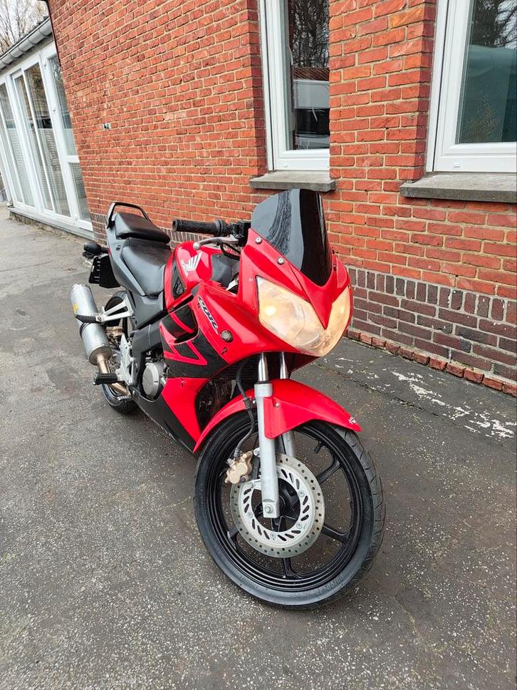 Honda cbr125r / Rijbewijs B/A1, Motoren, Motoren | Honda, Particulier, Ophalen