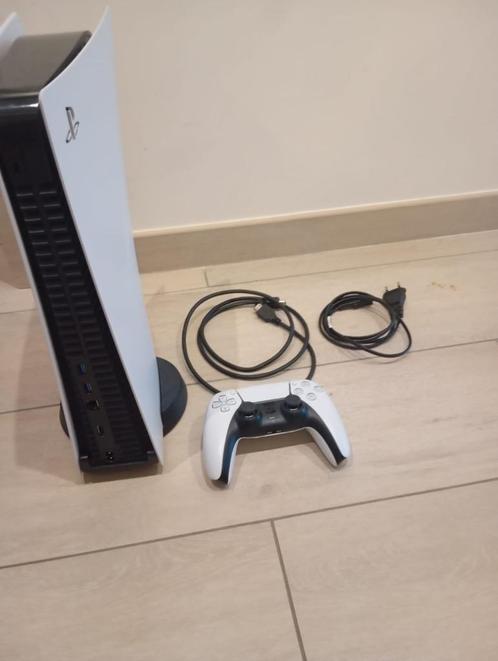 PS5 standard comme neuve + manette |, Games en Spelcomputers, Spelcomputers | Sony PlayStation 5, Zo goed als nieuw, Playstation 5
