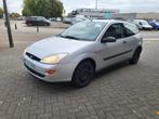 FORD FOCUS 1.4L BENZINE. 122750 KM GEKEURD VOOR VERKOOP 1500, Auto's, Focus, Bedrijf, 55 kW, Zilver of Grijs