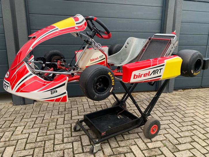 Birelart S16 (2024) rollend schakelchassis in topstaat, Sport en Fitness, Karting, Zo goed als nieuw, Ophalen