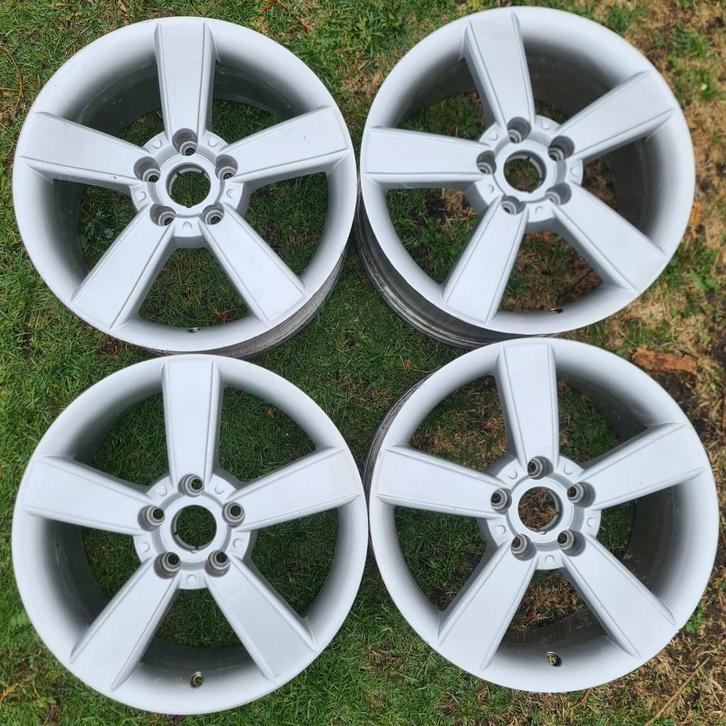 17 inch 5x112 Velgen Seat Volkswagen Skoda, Auto diversen, Autosport-onderdelen, Gebruikt, Ophalen