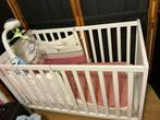 Lit, bébé, avec mobile musical et contour de lit, Enlèvement, Utilisé, Lit