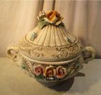 Belles boîtes à soupe décoratives anciennes en porcelaine, Antiquités & Art, Enlèvement ou Envoi