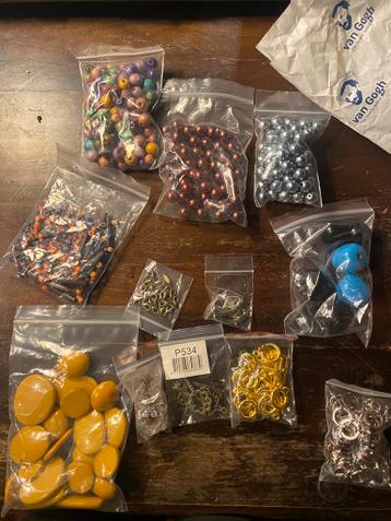 allerlei soorten kralen